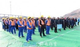 吃瓜長清大學(xué)體育生,校園生活新篇章