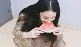 吃瓜裙分享,揭秘娛樂圈幕后故事，帶你走進明星們的真實生活